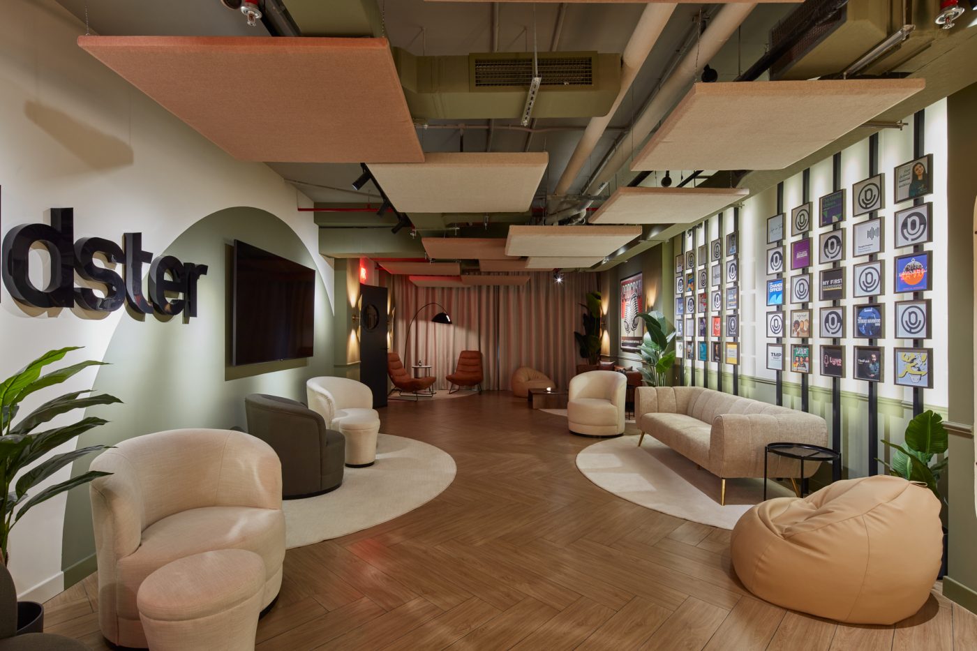 podcast-studio-interior-design-point-concept-dubai