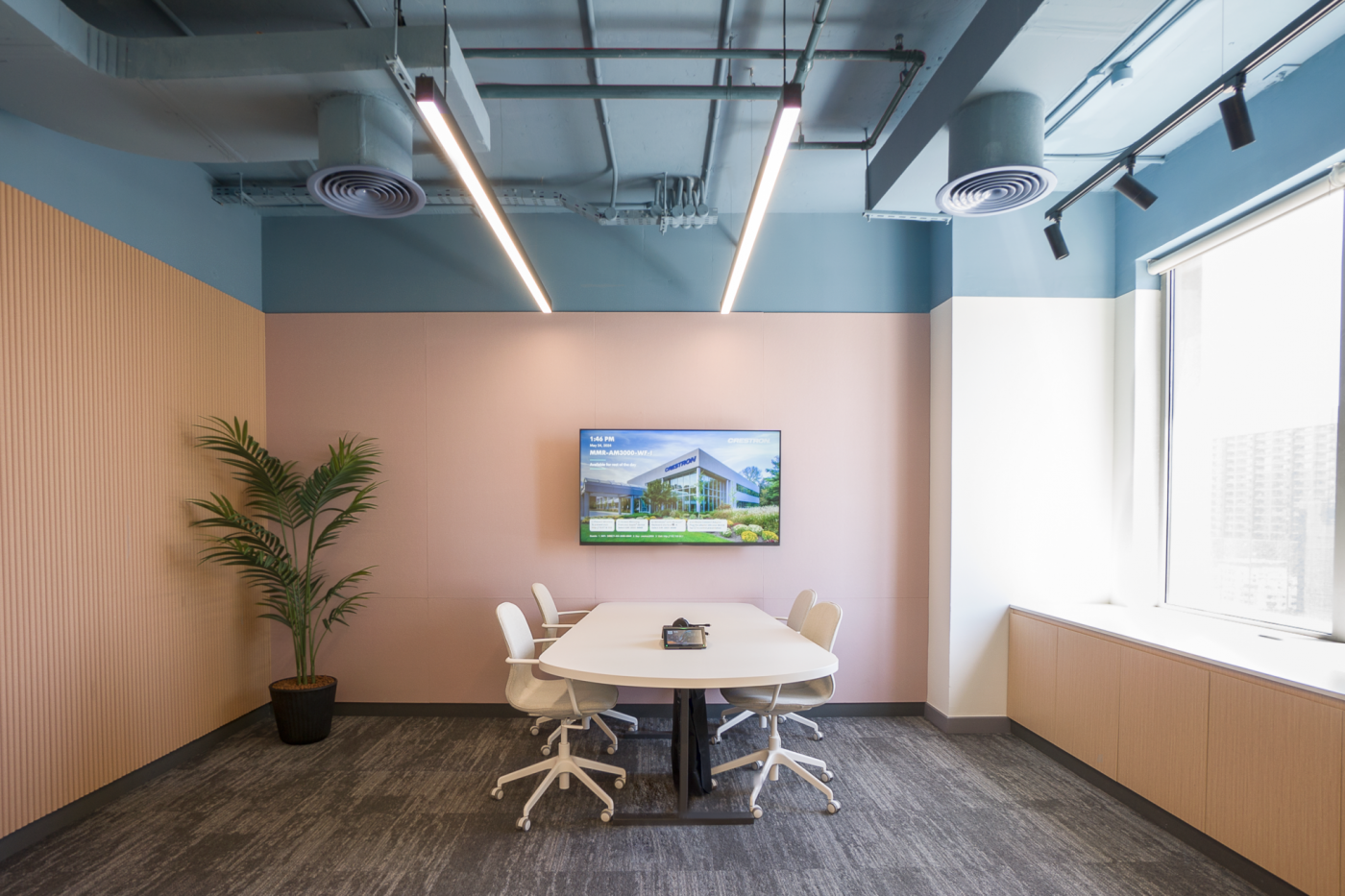 crestron-point-concept-studio-dubai