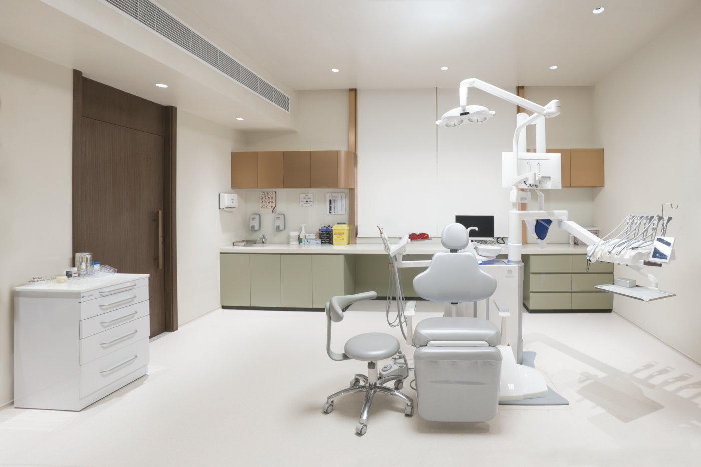 zenon-medical-clinic-point-concept-studio-dubai