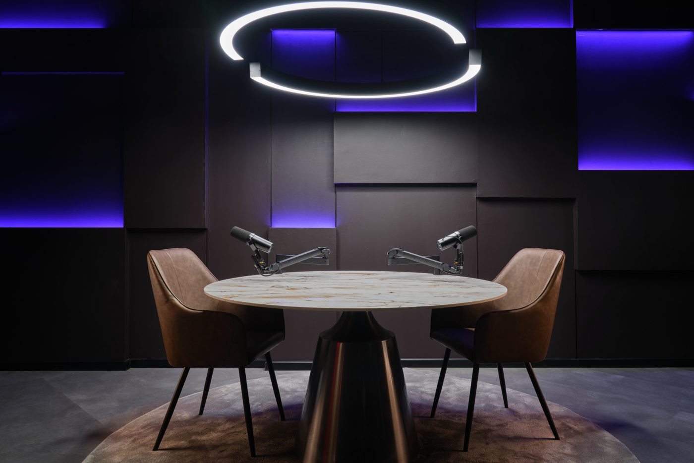 poddster-singapore-point-concept-studio-dubai