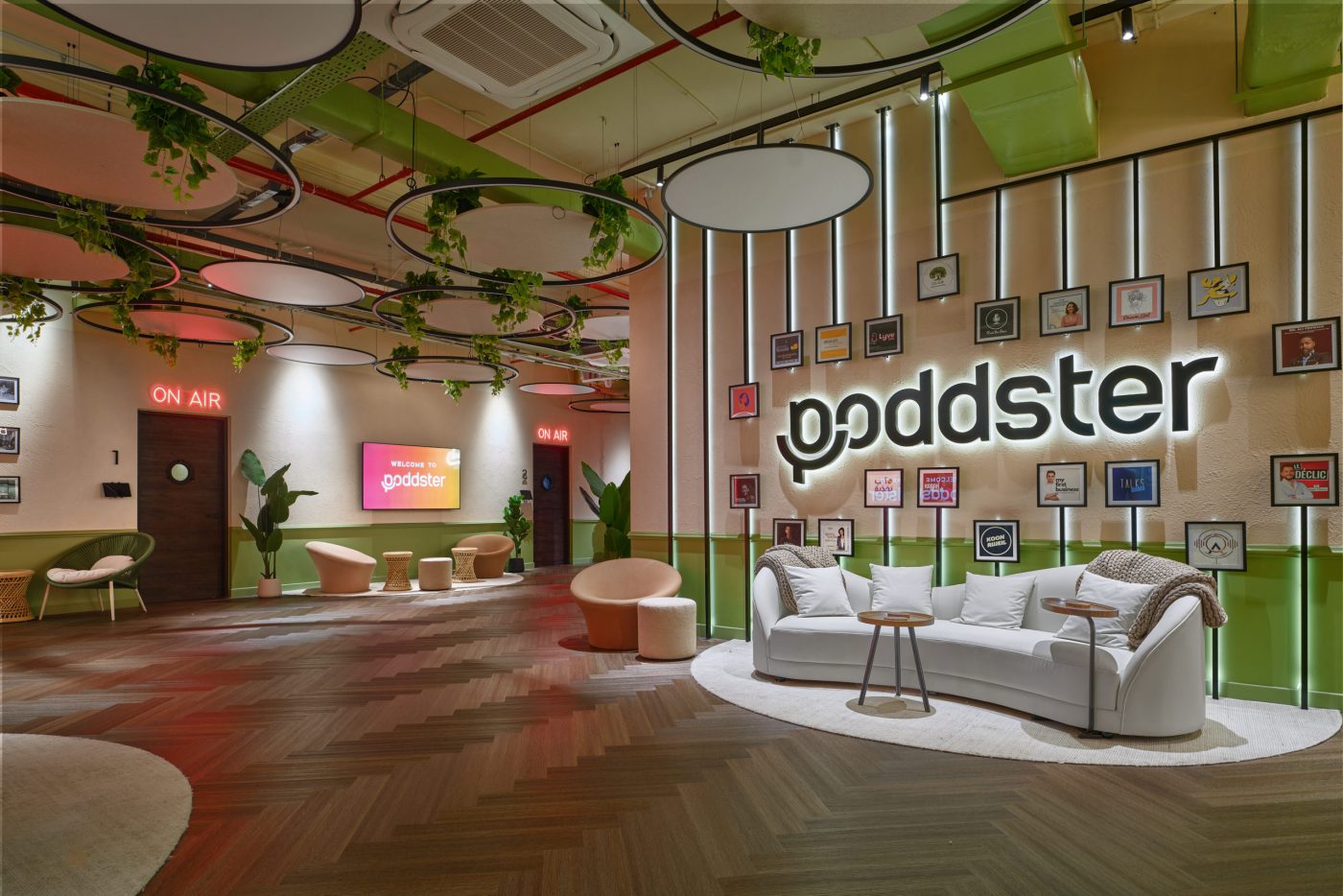 poddster-singapore-point-concept-studio-dubai