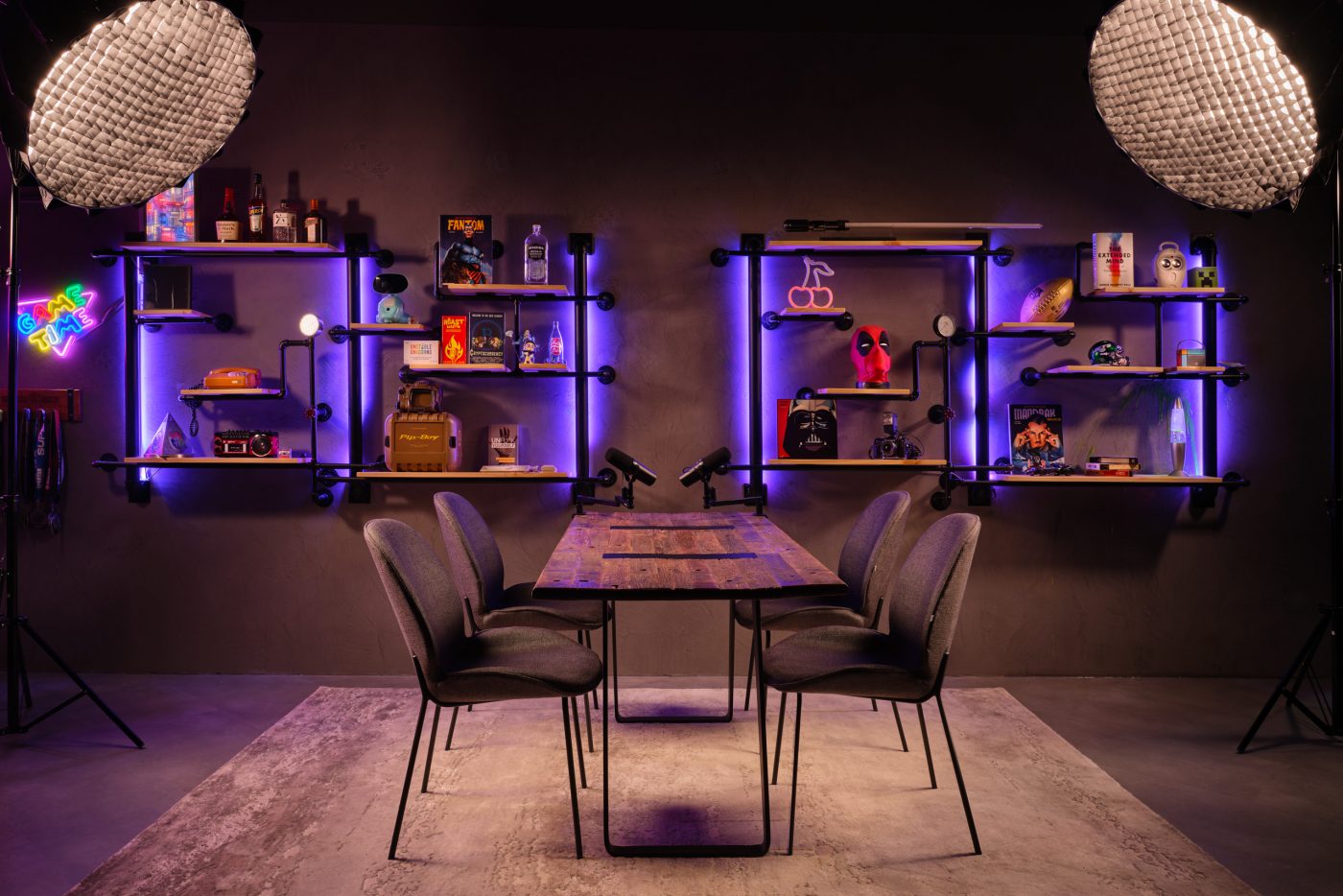 poddster-singapore-point-concept-studio-dubai