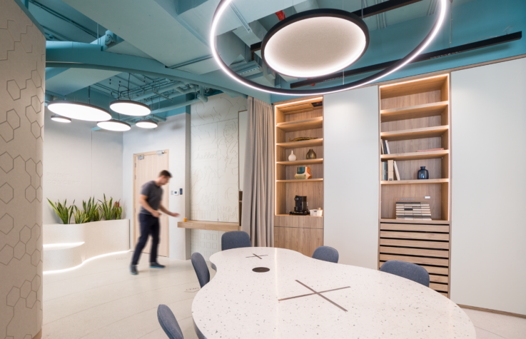Point Concept Studio’s Dubai Office Featured on Intra Lighting